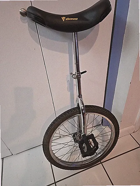 Vintage 20" Unicycle Very Good Chrome Original Saddle & Tire